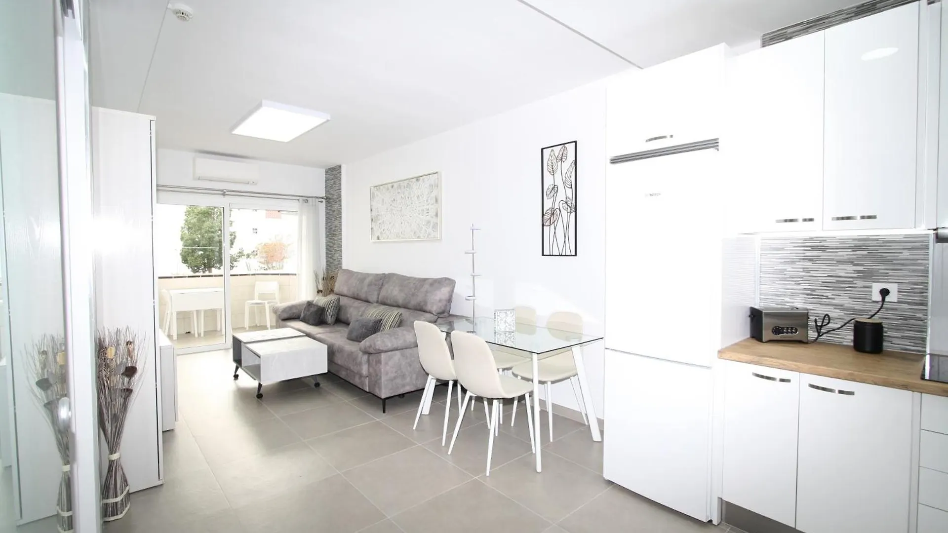 Marvelous Apartment In Playa Del Ingles location